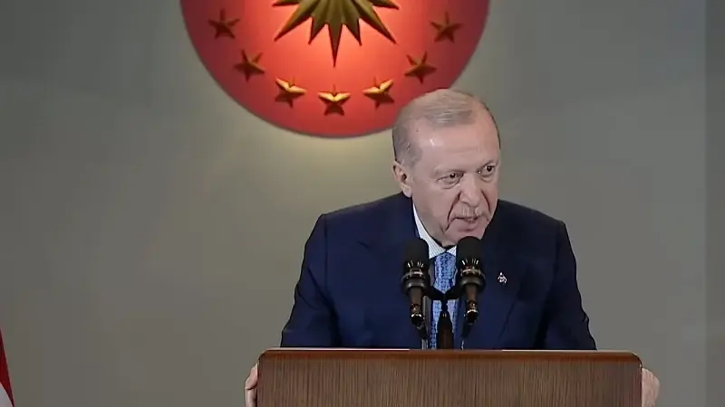 cumhurbaskani-erdogan-millete-parmak-sallayan-medya-duzeni-artik-geride-kaldi-YuRnjMwC.webp