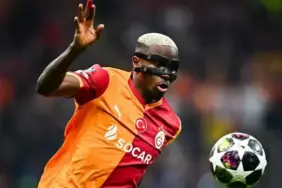 galatasarayda-13-yil-sonra-bir-ilk-osimhen-anfieldda-kralin-tahtini-yikmaya-calisacak-uBNOd4gI.webp