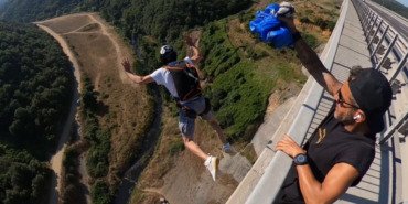 adrenalin-tutkunu-grup-86-metrelik-viyadukten-atladi-afCuWP2A.jpg