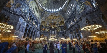 ayasofya-i-kebir-camii-yapay-zekayla-korunuyor-treQDELl.jpg
