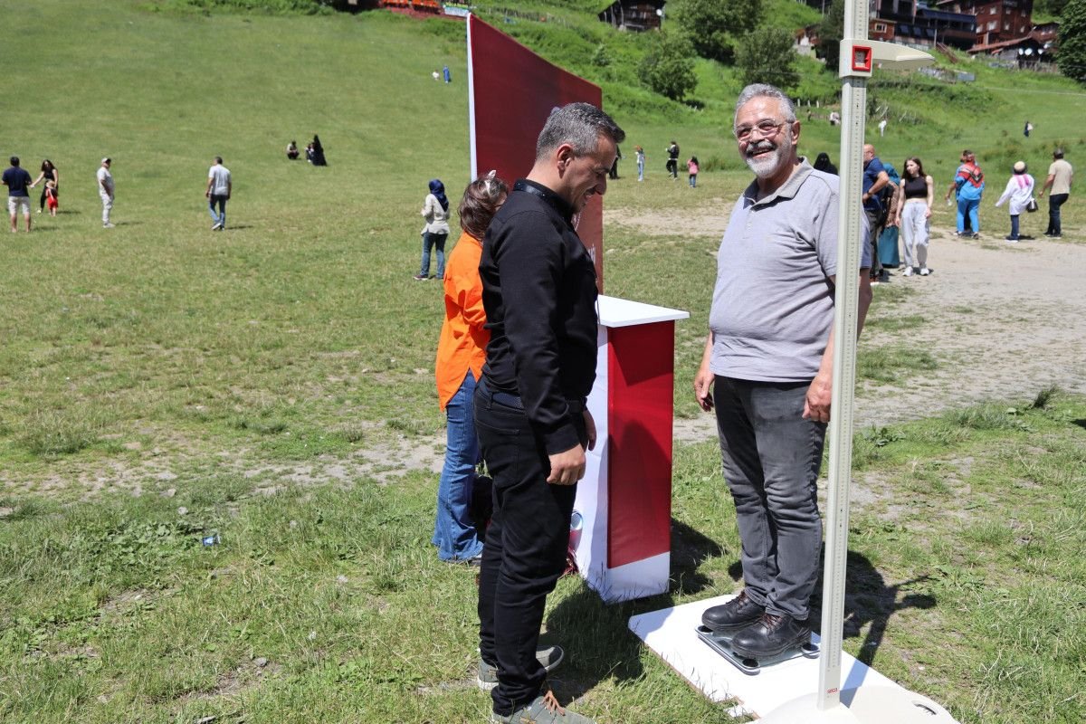 Ayder Yaylası’nda hem sağlık taraması hem horonla egzersiz 4