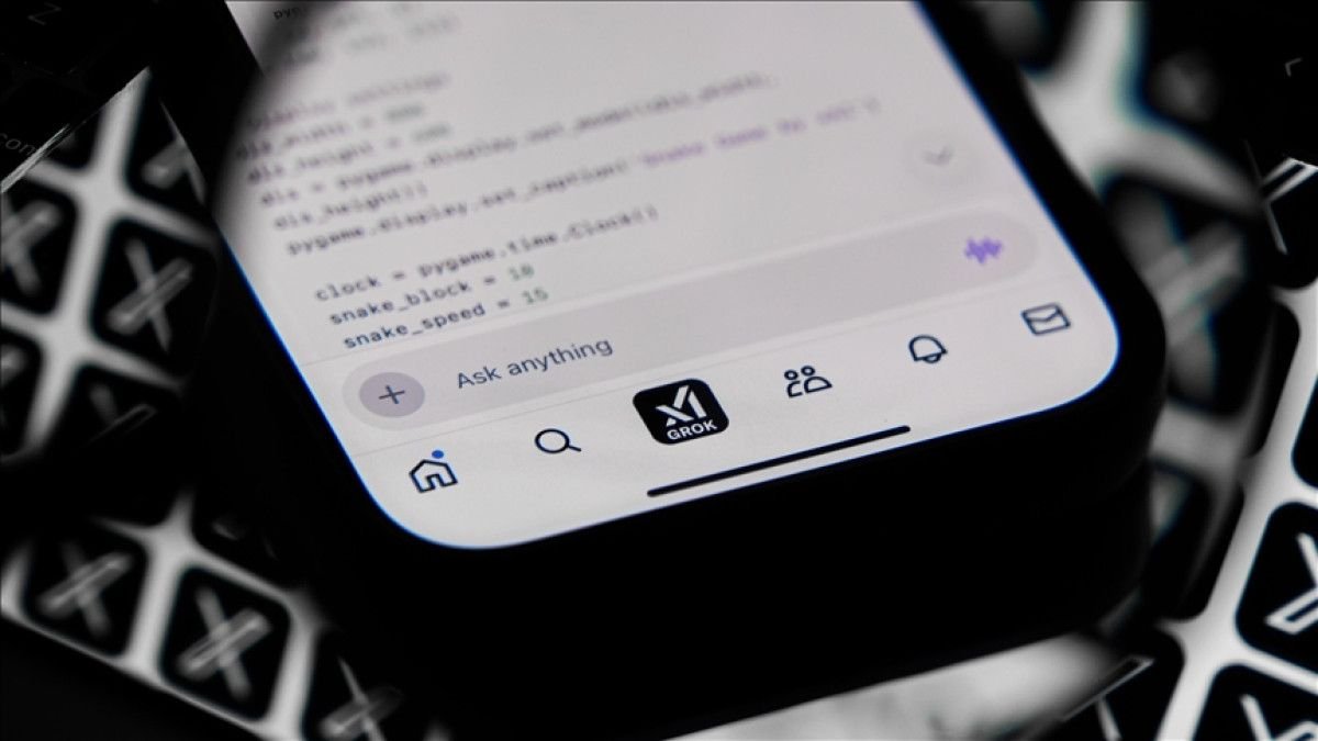 Grok'un Gizemli ve Çığrından Çıkmış Serüveni