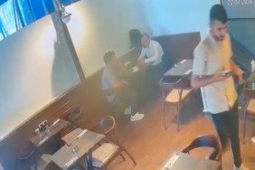 İstanbul'da 9 kişiyi yüzde 30 kâr vaadiyle 3 milyon lira dolandıran şahıslara suçüstü 3 istanbulda-9-kisiyi-yuzde-30-k-r-vaadiyle-3-milyon-lira-dolandiran-sahislara-sucustu-8blvd8s1.jpg