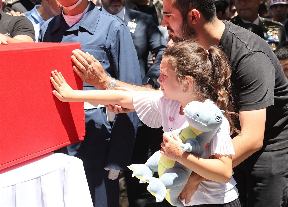 Kayseri'ye Şehit Ateşi Düştü: Ümit Üzüm'ün Veda Töreni