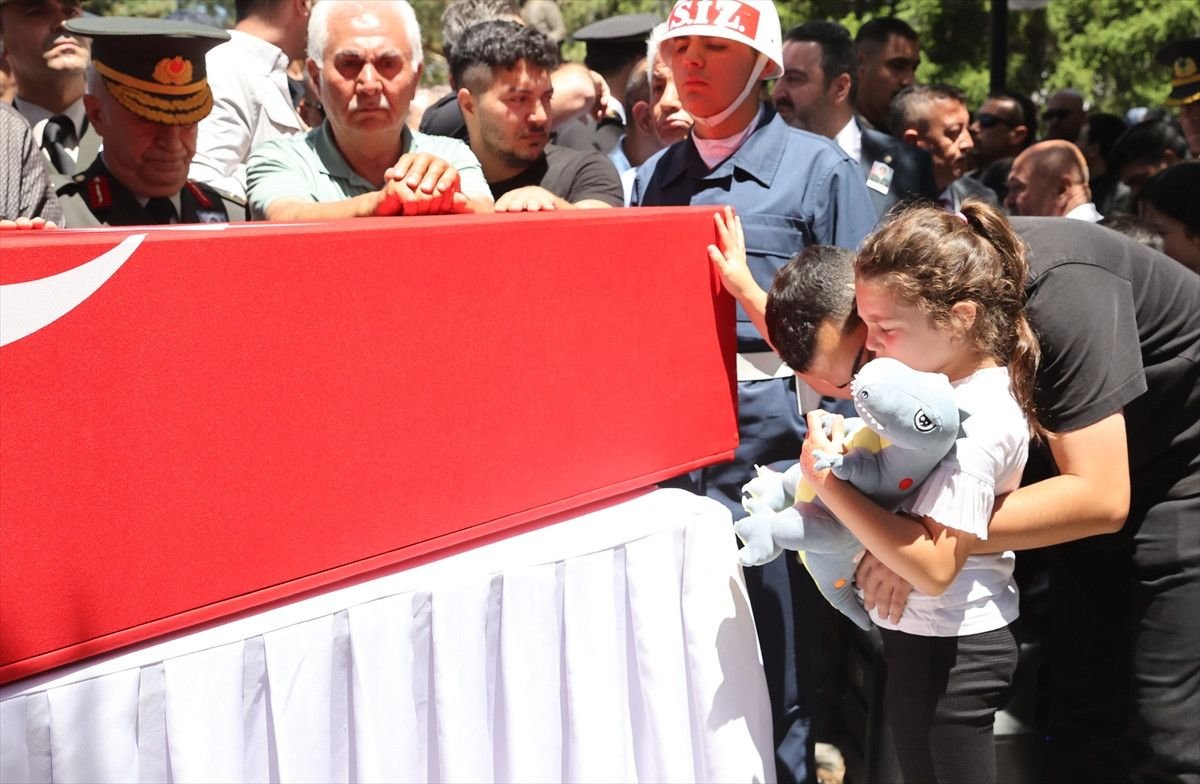 Kayseri'ye Şehit Ateşi Düştü: Ümit Üzüm'ün Veda Töreni