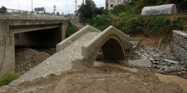 trabzonda-bulunan-200-yillik-kopru-yikilma-tehlikesi-ile-karsi-karsiya-rd6ubziy.jpg