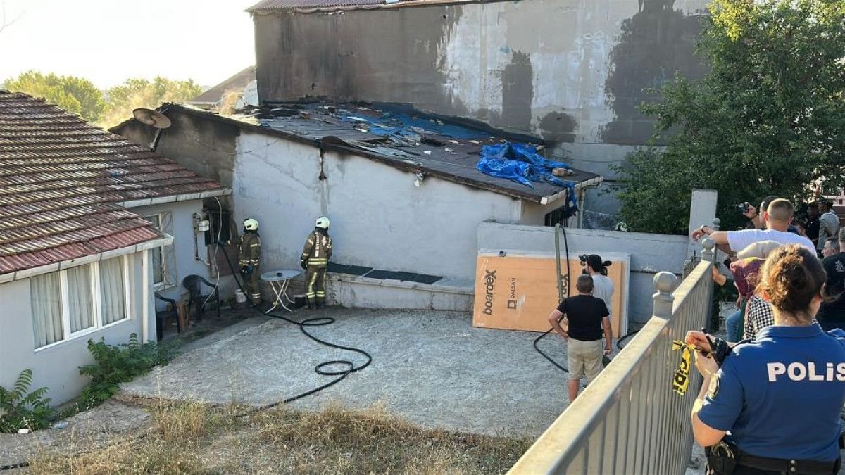 Ümraniye’de Gecekondu Yangını 6 İki Kişi Dumandan Etkilendi ve Ev Kullanılamaz Hale Geldi