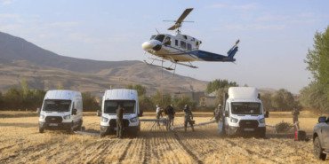 van-semalarinda-enerjiyi-kesmeden-zorlu-gorev-teias-ekibi-helikopterle-bakim-yapti-j5YFbR5I.jpg