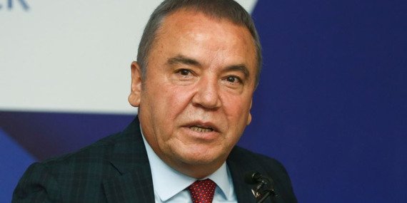 muhittin-bocekin-gelini-zuhal-bocek-tutuklandi-MRS81Ag3.jpg