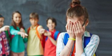 akran-zorbaligina-karsi-ailelerin-yapmasi-gerekenler-iasjhcRu.jpg