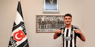 cengiz-under-umarim-besiktas-formasiyla-cok-gol-atarim-zCMdeZV7.jpg