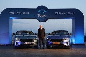 Cumhurbaşkanı Erdoğan'a TOGG’un yeni modeli T10F hediye edildi 4 cumhurbaskani-erdogana-toggun-yeni-modeli-t10f-hediye-edildi-enAqNzvi.jpg