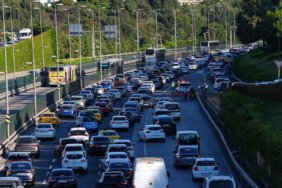 istanbulda-trafik-yogunlugu-1frYx6iE.jpg