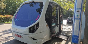 madridde-ilk-surucusuz-elektrikli-otobus-denemesi-umgHsN1Q.jpg