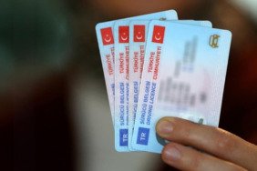 surucu-belgelerinin-yenilenmesi-icin-son-tarih-31-ekim-sure-uzatilmayacak-5KqsgZA8.jpg