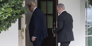 trump-ve-netanyahu-gorusmesinde-dikkat-ceken-detaylar-PfGHmV5w.jpg
