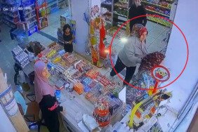 Diyarbakır'da dükkanının camları kırılan kuaförün karşı tarafın oğluna tokat attığı öne sürüldü 11 diyarbakirda-dukkaninin-camlari-kirilan-kuaforun-karsi-tarafin-ogluna-tokat-attigi-one-suruldu-MYcJBPqG.jpg