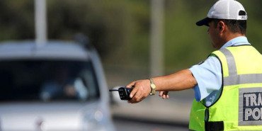 kanun-meclisin-ilk-gundemi-trafik-cezalarina-artis-geliyor-EVdiAvt9.jpg