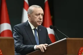 Cumhurbaşkanı Erdoğan'dan 'yeni anayasa' açıklaması: Bu periyot, bu işin sonuca bağlanacağı periyot olacaktır 6 cumhurbaskani-erdogandan-yeni-anayasa-aciklamasi-bu-periyot-bu-isin-sonuca-baglanacagi-periyot-olacaktir-VIg44aJV.webp