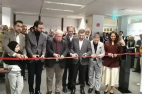 Ebru standı Almanya Köln’de sanatseverlerle buluştu 8 ebru-standi-almanya-kolnde-sanatseverlerle-bulustu-PLg8fsDx.webp