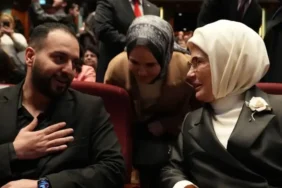 emine-erdogandan-hind-rajabin-sesi-paylasimi-bogazimizda-dugumlenen-bir-aciyla-izledik-XkeRSEH2.webp