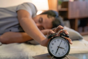 Uzmanlardan uyku sorunu yaşayan gençlere 'sabah güneşi' önerisi 4 uzmanlardan-uyku-sorunu-yasayan-genclere-sabah-gunesi-onerisi-ZP6Ihy8D.webp