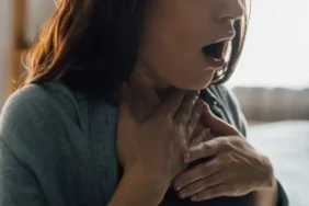 Belirsizlik panik atak vakalarında artışa neden oluyor 7 belirsizlik-panik-atak-vakalarinda-artisa-neden-oluyor-IDPAhbpc.webp