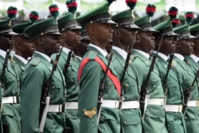 Hükümeti devirmeyi planlayan subaylara ölüm cezası: Askeri mahkemede yargılanacaklar 8 hukumeti-devirmeyi-planlayan-subaylara-olum-cezasi-askeri-mahkemede-yargilanacaklar-W4D3Sxk2.webp