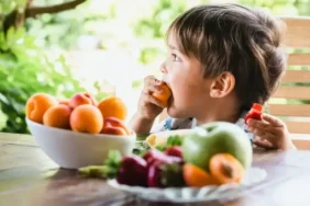 uzman-isim-uyardi-ara-tatilde-cocuklarin-beslenme-duzeni-bozulabilir-ISgmuDTl.webp
