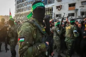 Hamas'tan Gazze açıklaması: Yönetimi devretme düzenlemeleri tamamlandı 5 hamastan-gazze-aciklamasi-yonetimi-devretme-duzenlemeleri-tamamlandi-yJfXLuNc.webp