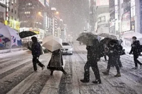 Japonya'da yoğun kar yağışı: Can kaybı 35’e yükseldi 4 japonyada-yogun-kar-yagisi-can-kaybi-35e-yukseldi-8kfIFcxC.webp