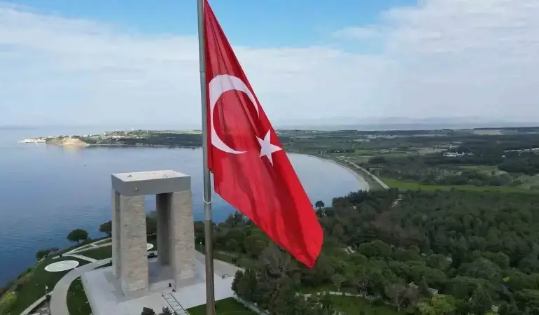 18-mart-canakkale-zaferi-resmi-tatil-mi-2026da-hangi-gune-denk-geliyor-gTakfXnW.webp
