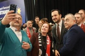 Özgür Özel, Manifest'e sahip çıktı: Giyime kuşama karışıyorlar 2 thumbnail