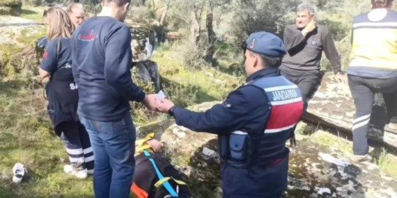 Aytın'da Zeytinlikte Düşüp Mahsur Kaldı 9 aytinda-zeytinlikte-dusup-mahsur-kaldi-EaSH1m5T.jpg