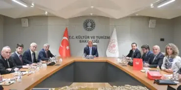 bakan-ersoydan-kritik-toplanti-kuresel-gelismelere-karsi-turkiye-hazirliklarini-guclendiriyor-ZdaOXeJy.webp