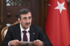 Cevdet Yılmaz: Ekonomimizin Temelleri Güçlü, Tüm Önlemleri Aldık 4 cevdet-yilmaz-ekonomimizin-temelleri-guclu-tum-onlemleri-aldik-SsI1wYBN.jpg