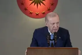 cumhurbaskani-erdogan-gazeteci-ve-yazarlarla-iftar-programinda-konusuyor-vjkNFmdw.webp