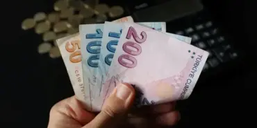 emeklinin-temmuz-zammi-hesaplari-degisti-memur-ve-emekli-maasinda-yeni-rakamlar-cikti-VcPllO9M.webp