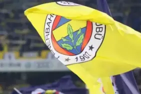 fenerbahce-dunyaca-unlu-yildizla-masaya-oturdu-taraftarlari-heyecanlandiran-isim-3wNn4beR.webp