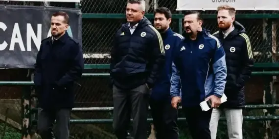 fenerbahcede-yuzyilin-transfer-operasyonu-devin-ozekin-listesindeki-iki-isim-sizdi-rTeqeNN4.webp