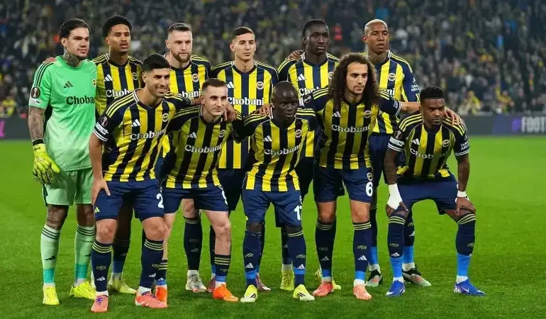 fenerbahcelileri-endiselendiren-sozler-kariyerini-riske-atti-w7DJvOl6.webp