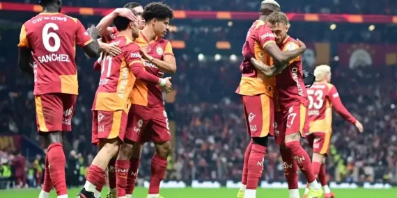 galatasaray-basaksehiri-3-0-maglup-etti-fenerbahce-ile-ortasindaki-puan-farki-7-oldu-ozet-95jylLuZ.webp