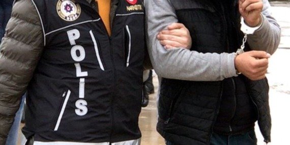 İstanbul'da Bonzai Operasyonu: 66 Kilo Hammadde Ele Geçirildi 8 istanbulda-bonzai-operasyonu-66-kilo-hammadde-ele-gecirildi-EnslgkAx.jpg