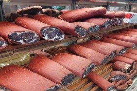 Adana'da 3 katlı ev alevlere teslim oldu 1 thumbnail