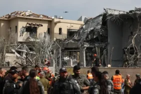 Suriye’nin başkenti Şam’da 2011 protestolarının yıldönümünde yürüyüş düzenlendi 1 thumbnail