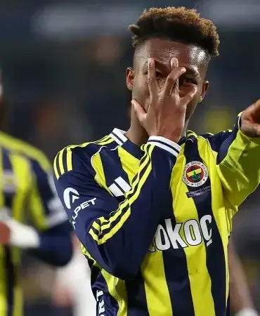 nene-hat-trick-yapti-fenerbahce-evinde-gaziantep-fkyi-farkli-maglup-etti-ozet-QukNEEXD.webp